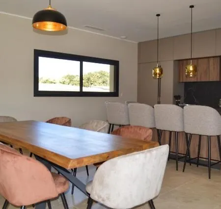 Βίλα Villa Piscine, 10' De La Plage, Canetto, Bonifacio