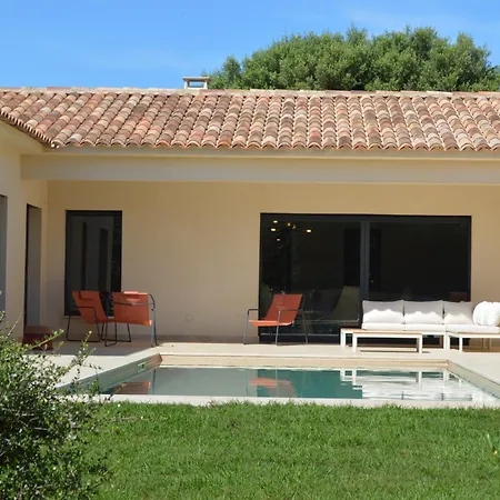 Villa Piscine, 10' De La Plage, Canetto, Bonifacio (Corsica)