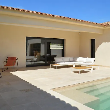 Piscine, 10' De La Plage, Canetto, Bonifacio (Corsica)