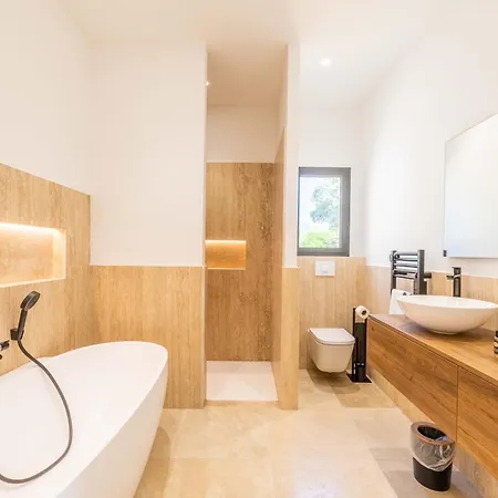 Anna Piscine, 10' De La Plage, Canetto, Villa