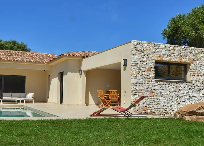 Villa Piscine, 10' De La Plage, Canetto,