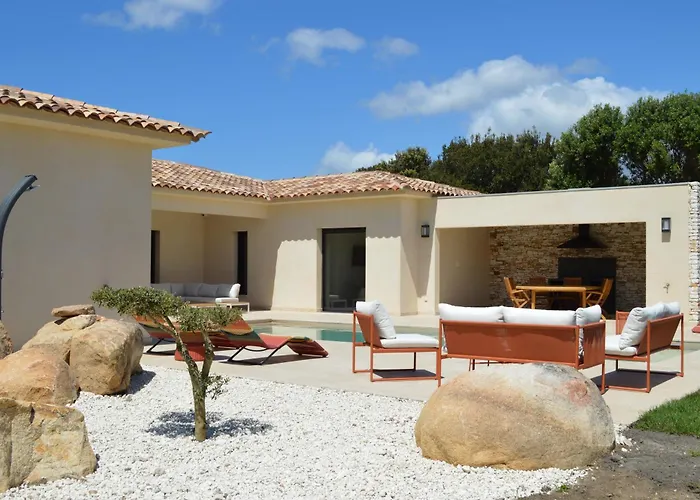 Villa Piscine, 10' De La Plage, Canetto,